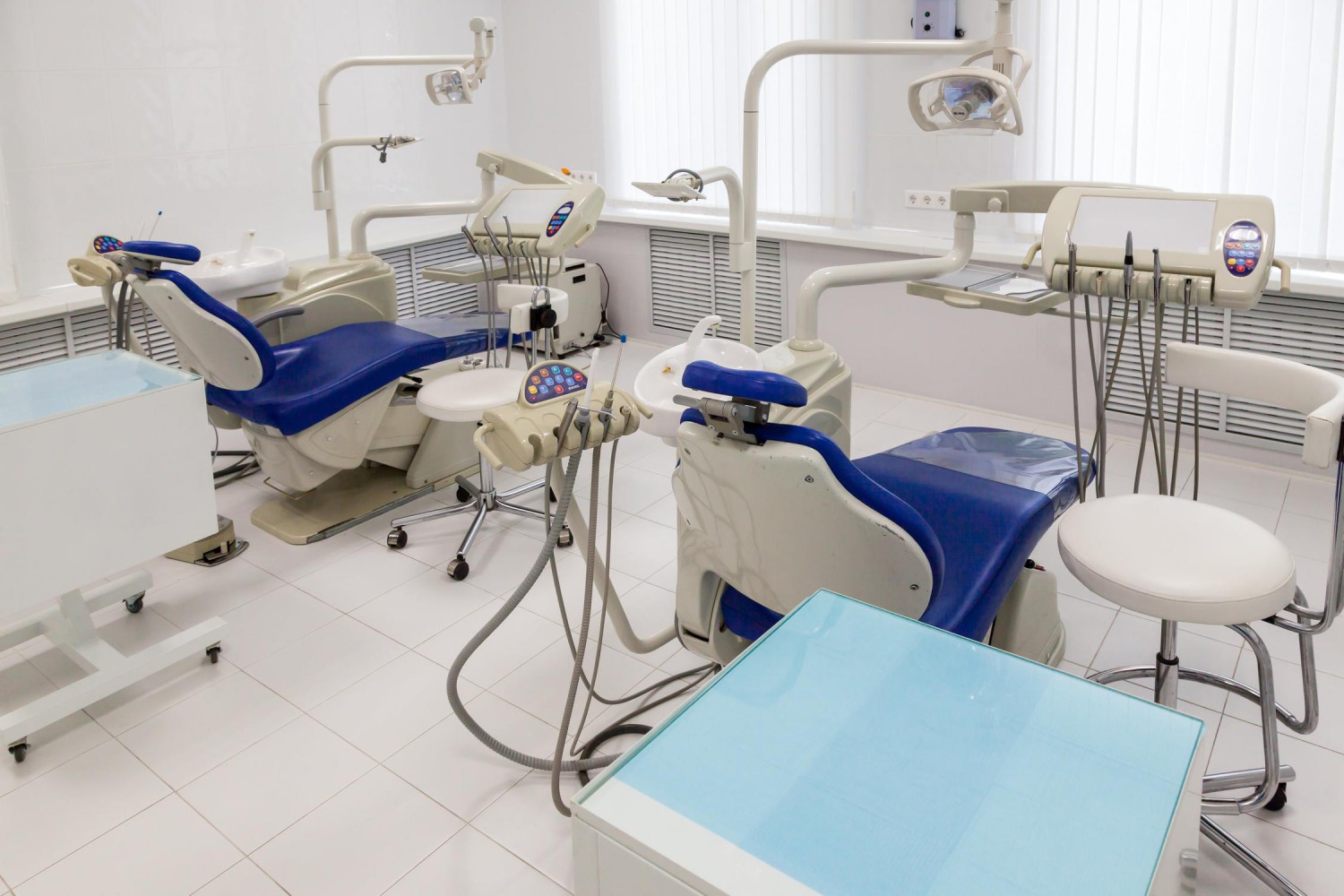 Стоматология Стоматологическая поликлиника Нава