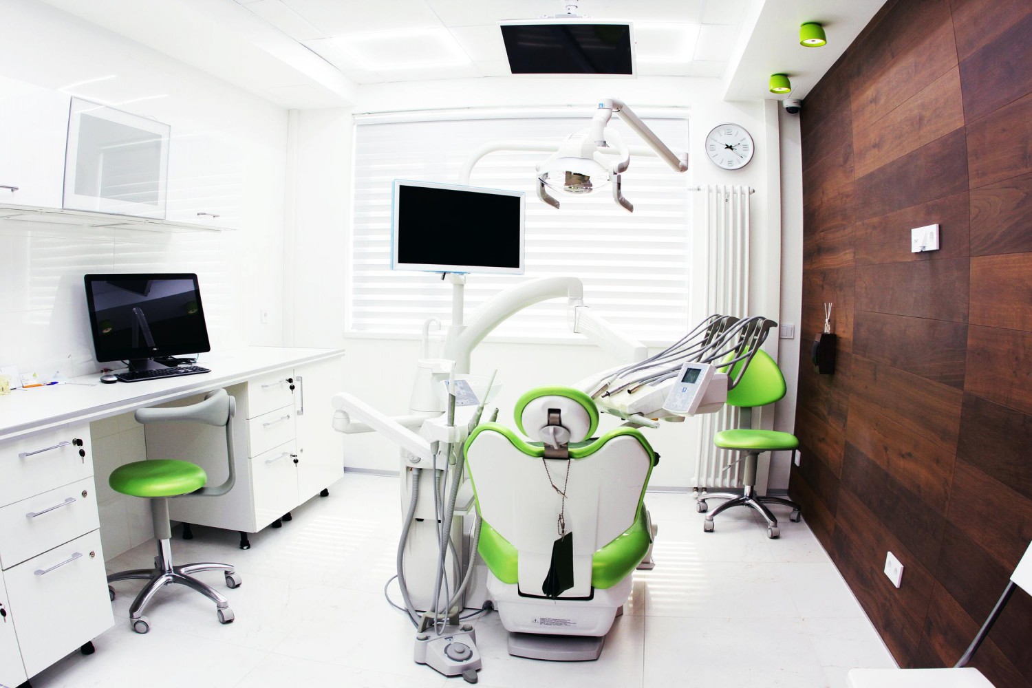 Стоматология West Dental Clinic - Фото 3