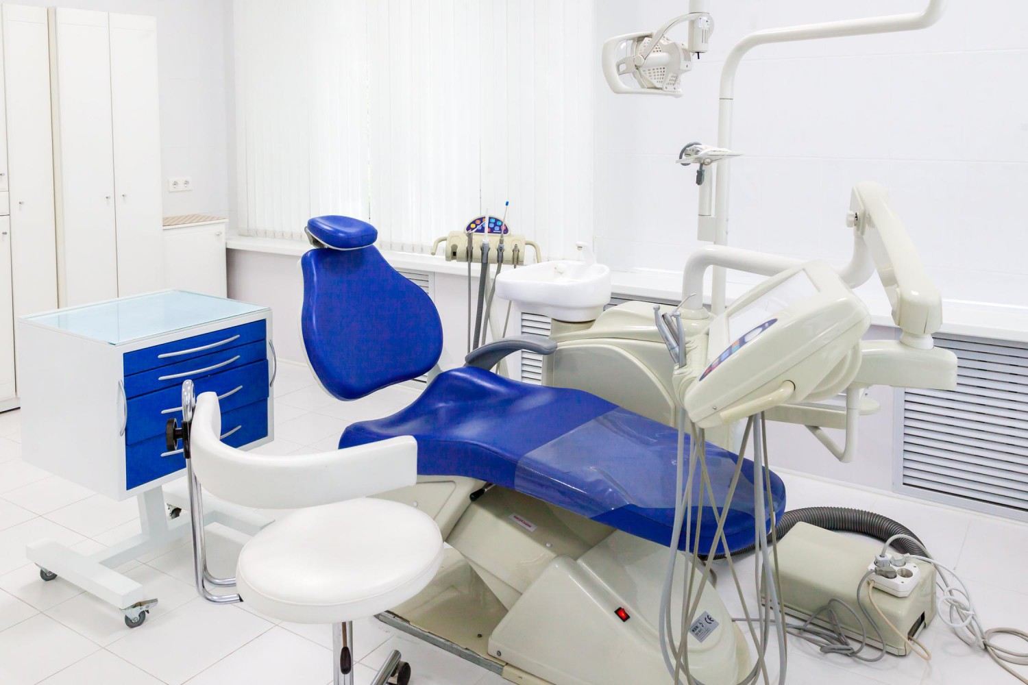 Стоматология Стоматологическая поликлиника Нава